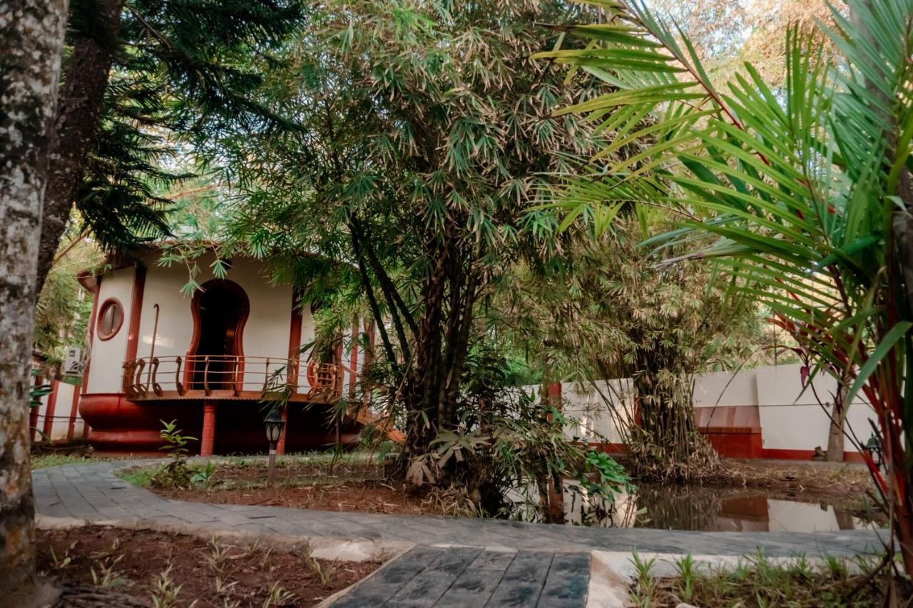 Eden Garden By Cliff Way Hotel Varkala Exterior photo