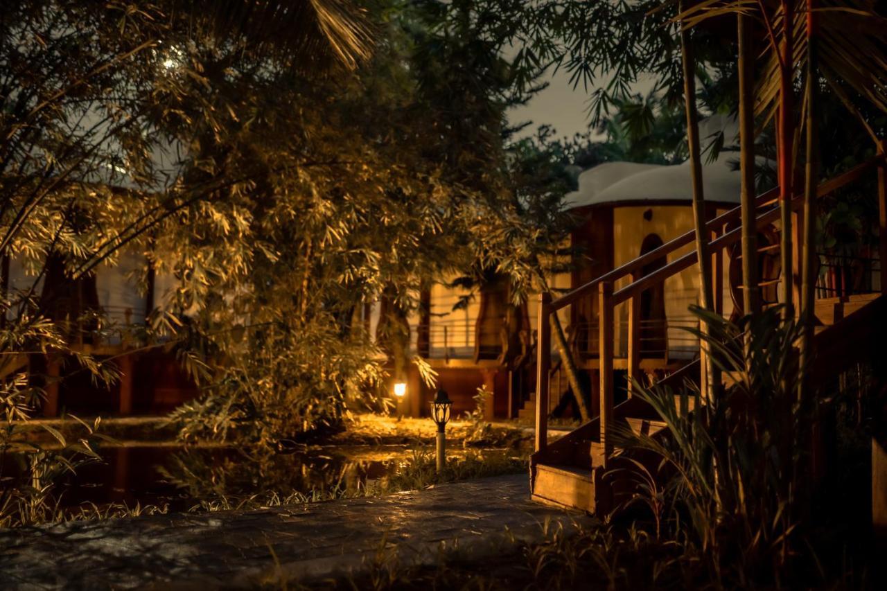 Eden Garden By Cliff Way Hotel Varkala Exterior photo